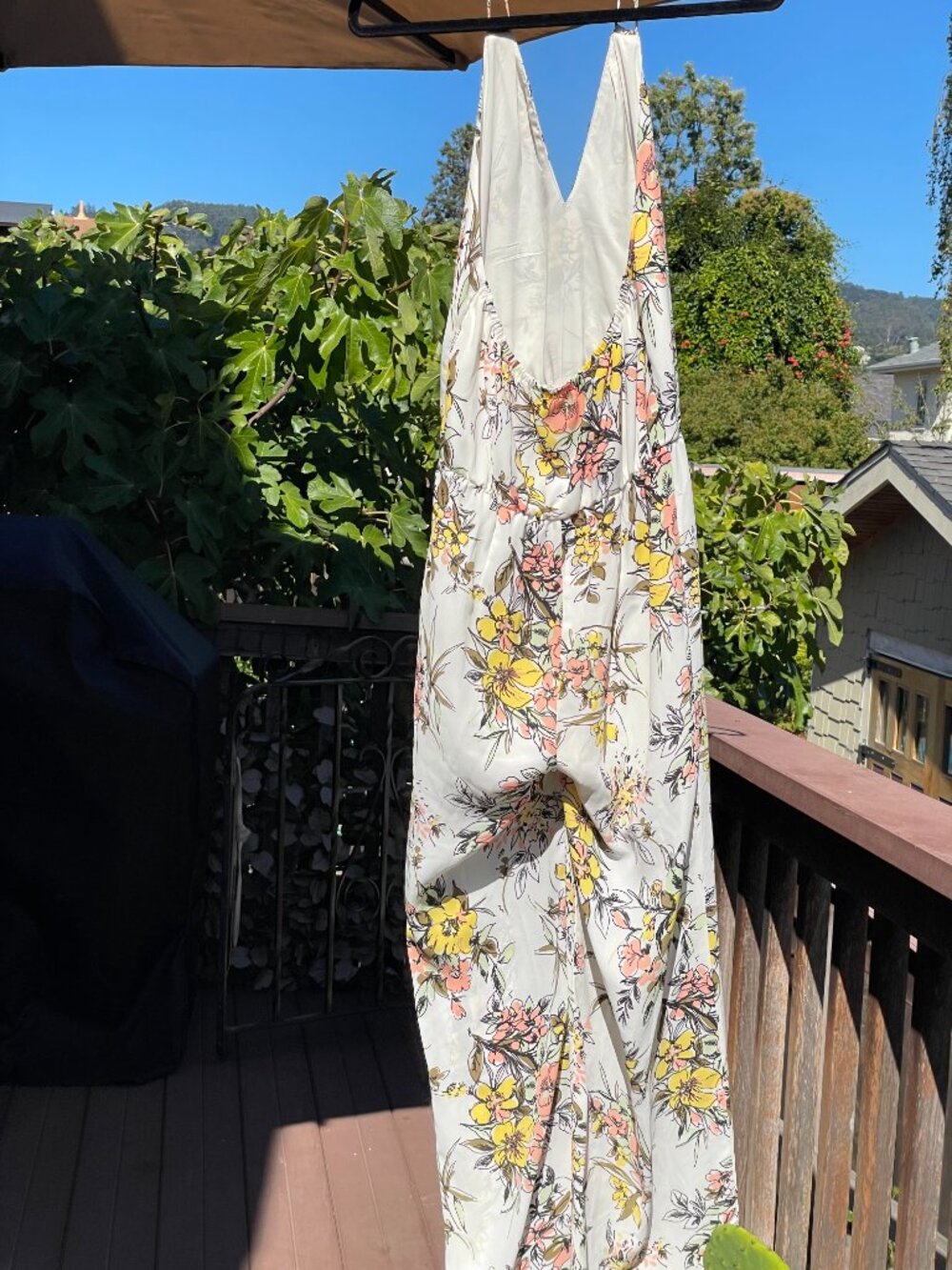 Leith Floral Halter Tie Jumpsuit - 2/4 - Picture 3 of 8